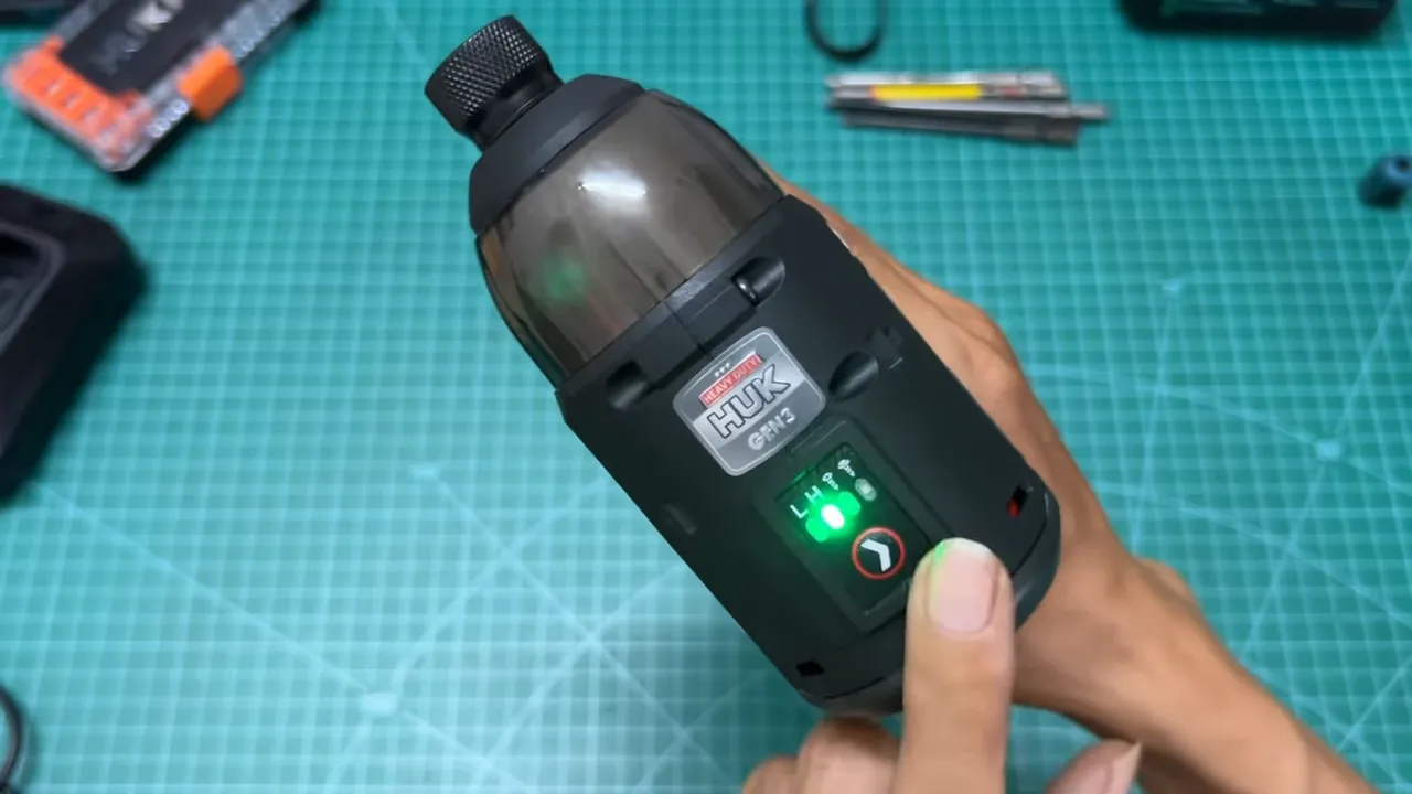 Close-up of Hucan Gen3 mode panel with illuminated green LEDs