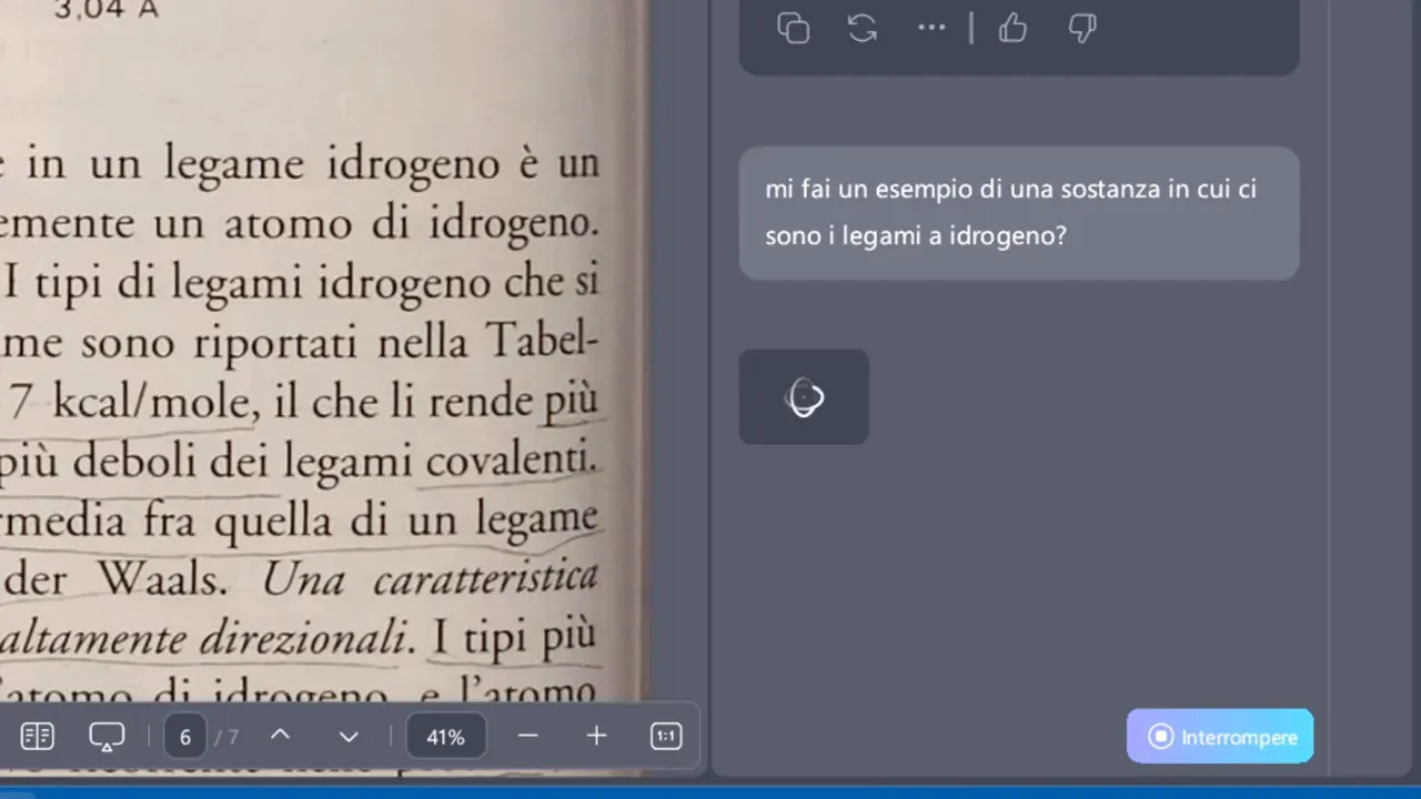 Schermata divisa con pagina di libro a sinistra e chat IA a destra che mostra la domanda dell'utente