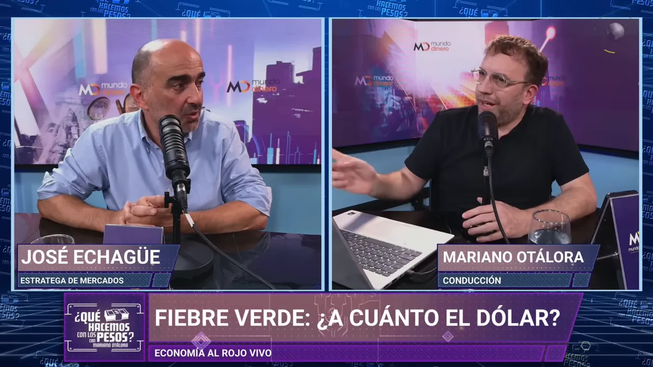 Discusin sobre la relacin entre tipo de cambio y reservas