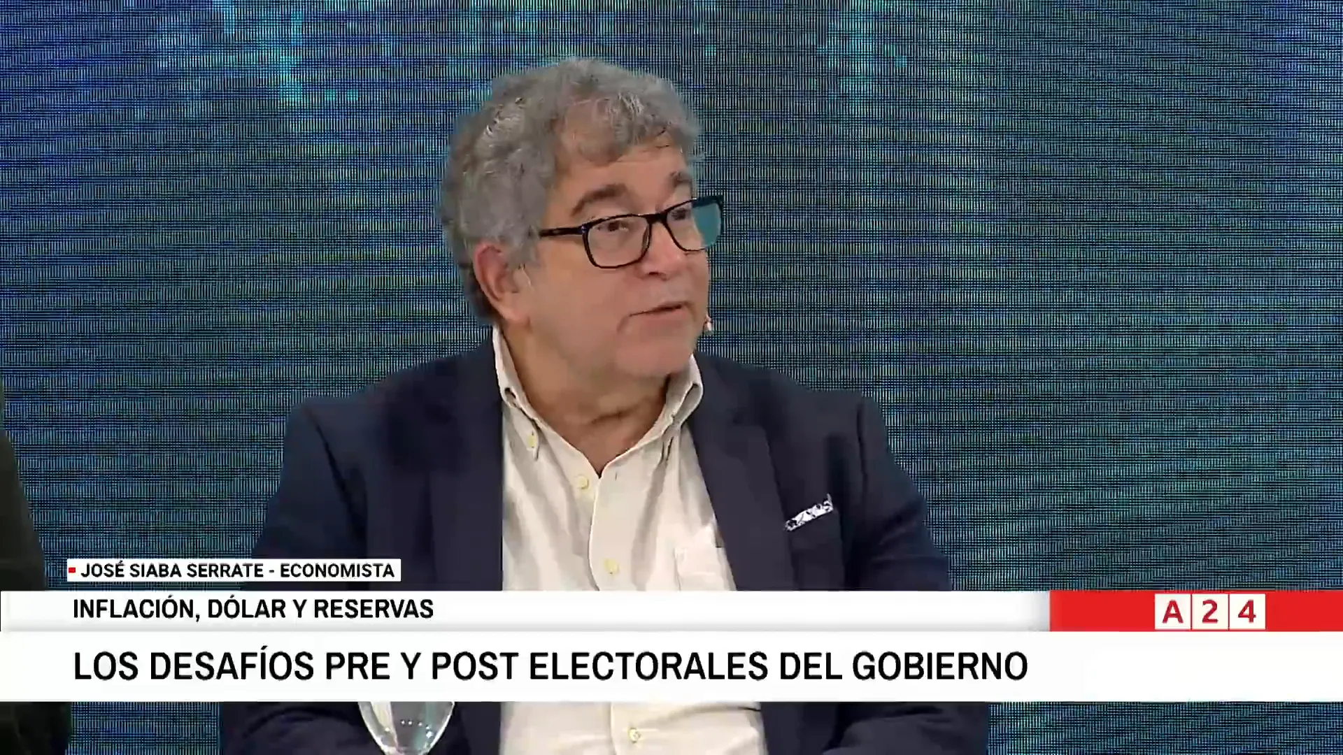 Panel de especialistas explicando el impacto de las Lefi en el mercado