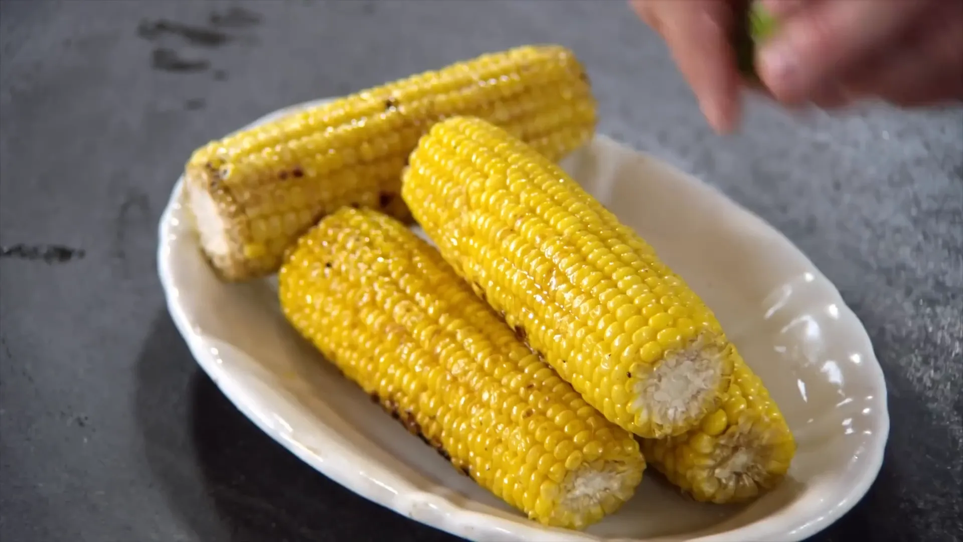 Chargrilled sweet corn with lime and olive oil