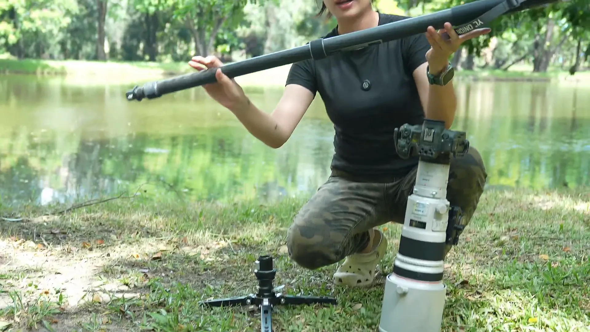 รีวิวขาตั้ง YC ONION PINETA Pro Monopod คาร์บอนไฟเบอร์ ฟีเจอร์ครบ เบา พกพาสะดวก เหมาะกับช่างภาพผู้หญิง ดีทั้งภาพนิ่งและวีดีโอ 8 การถอดแยกชิ้นส่วนของขาตั้ง