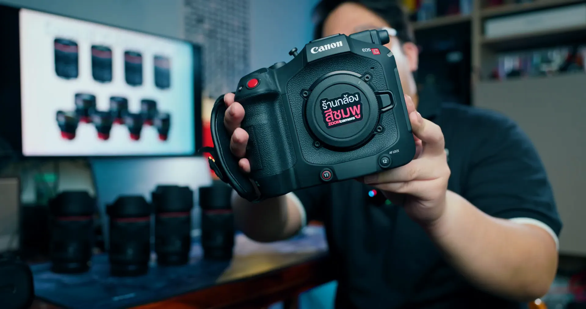 ลองแล้วมาเล่า ! รีวิว Canon RF VCM ครบชุด 4 ระยะ จับคู่ Canon EOS C80 ถ่ายสาวแบบเน้นๆ ดูซิจะสวยสะใจขนาดไหน 4 กล้อง Canon EOS C80 พร้อมเลนส์ Canon RF VCM