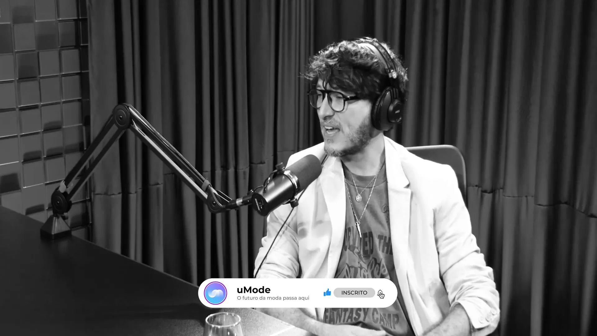 Início da conversa sobre impacto da IA na moda