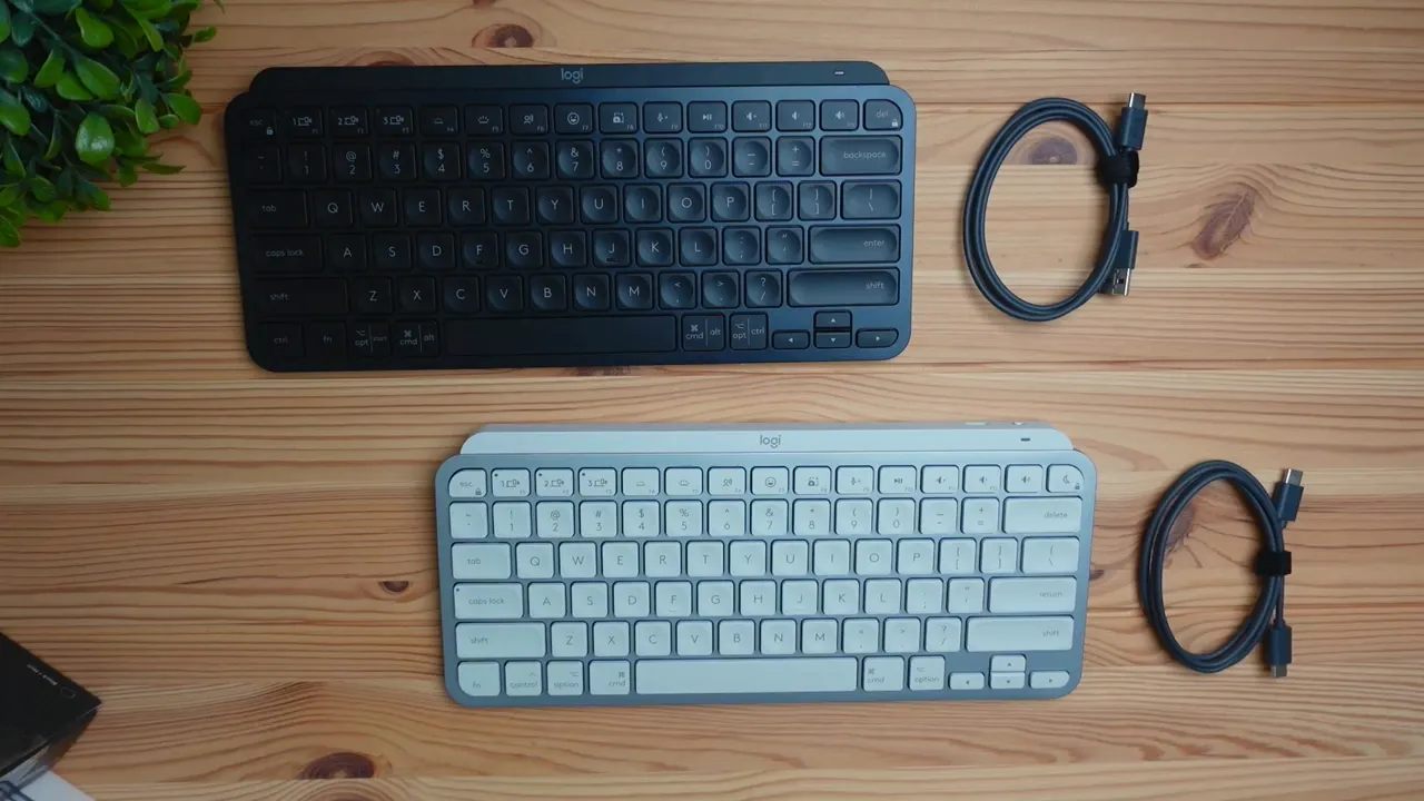 Bottom-row comparison showing Control and Function key positions