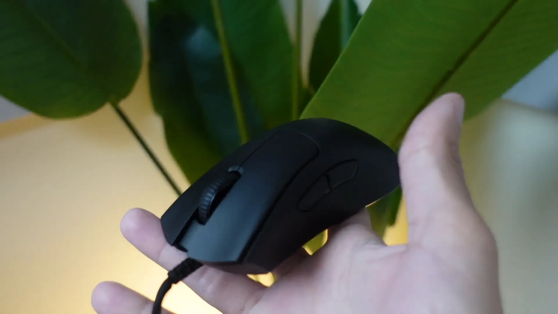 Razer DeathAdder V3 lightweight design
