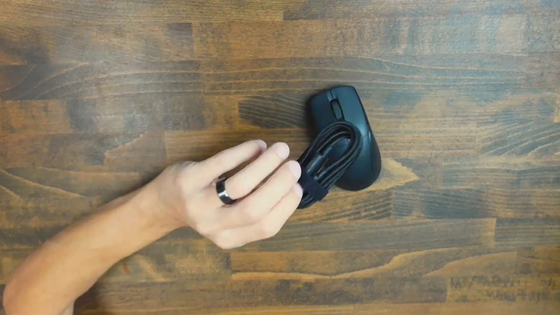 Corsair M75 Air Mouse Charging