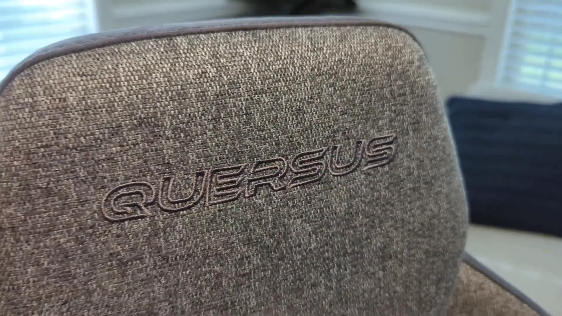 Quersus ICOS Chair design aesthetics