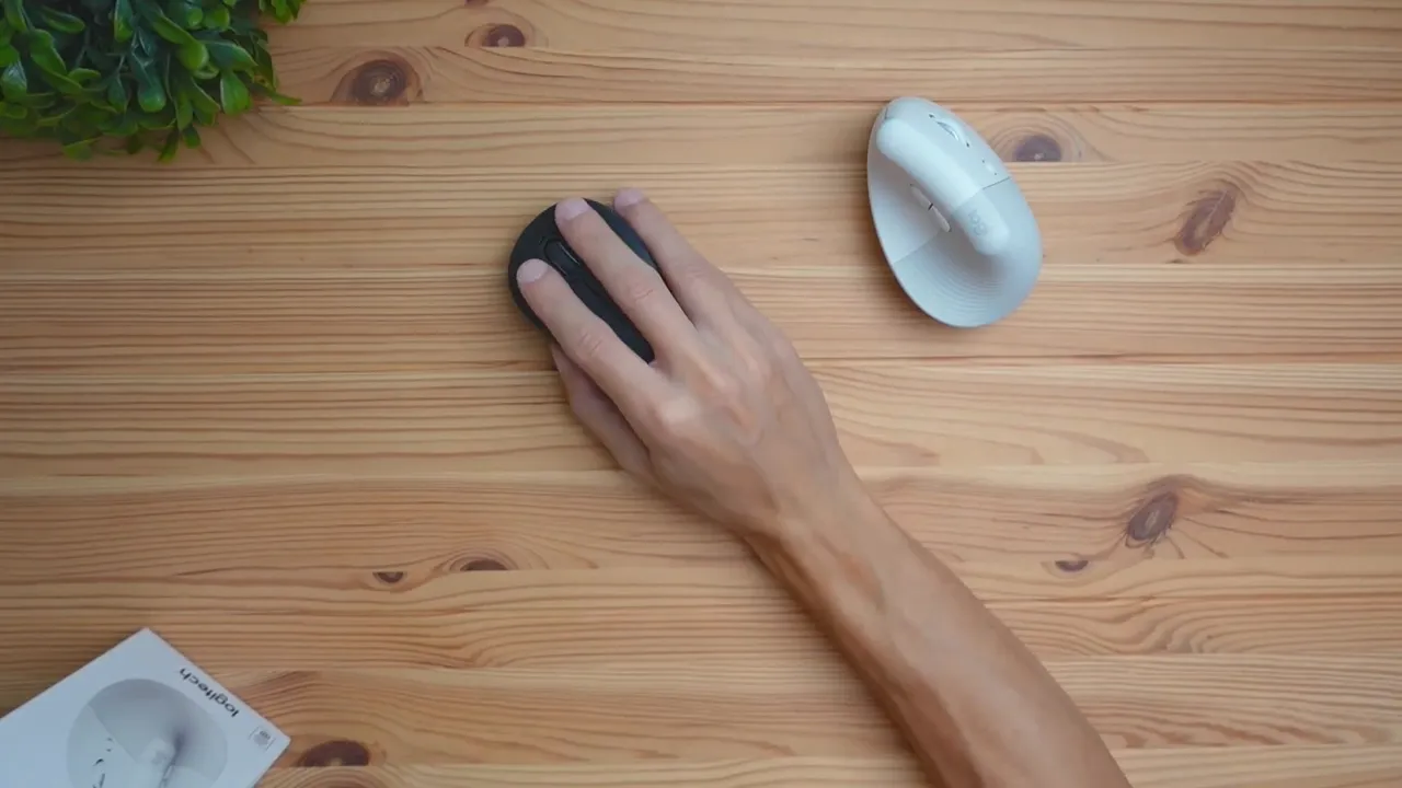 Side-by-side comparison: traditional mouse vs Logitech Lift