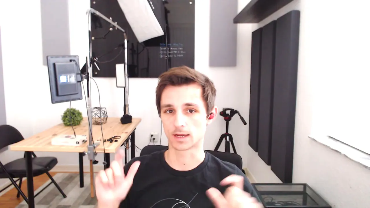 Presenter concluding Soul S-FIT earbuds microphone quality section