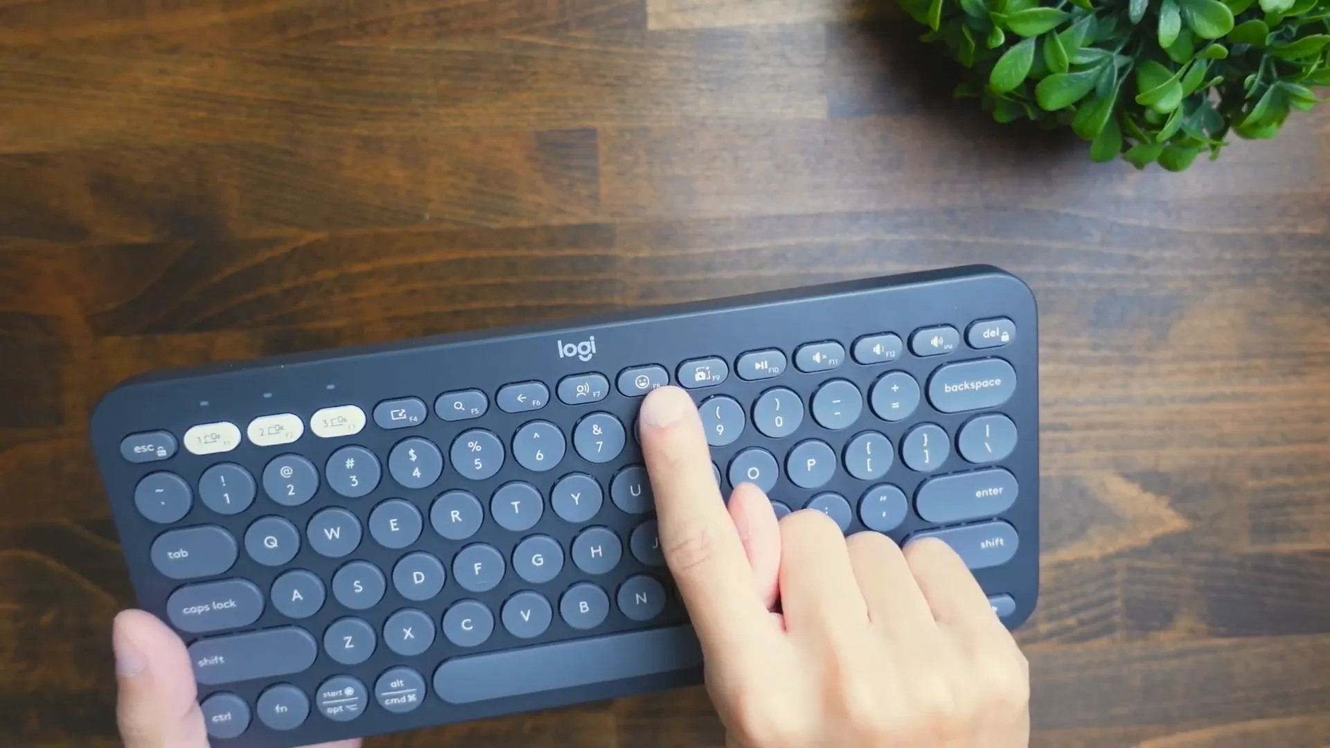 Logitech Pebble Keys 2 K380s keyboard shortcuts