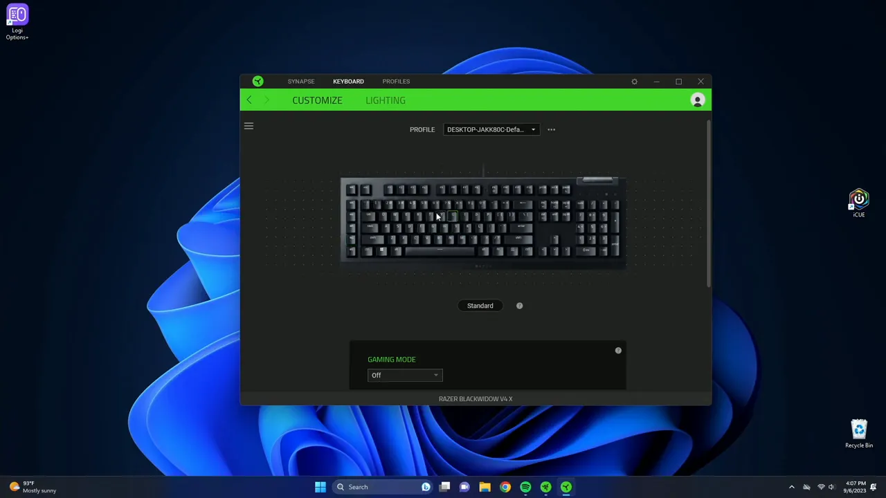 Razer Synapse main keyboard graphic showing interactive keys