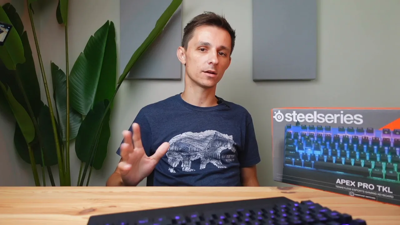 Apex Pro TKL price and box shot