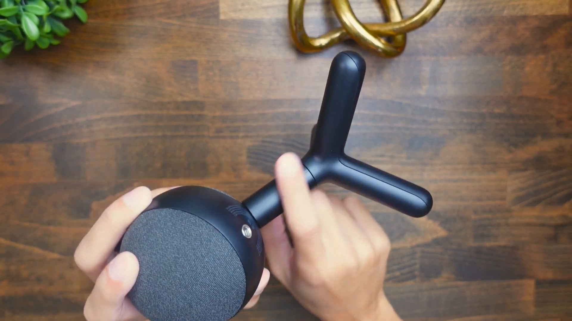 Design of the Logitech Yeti Orb microphone