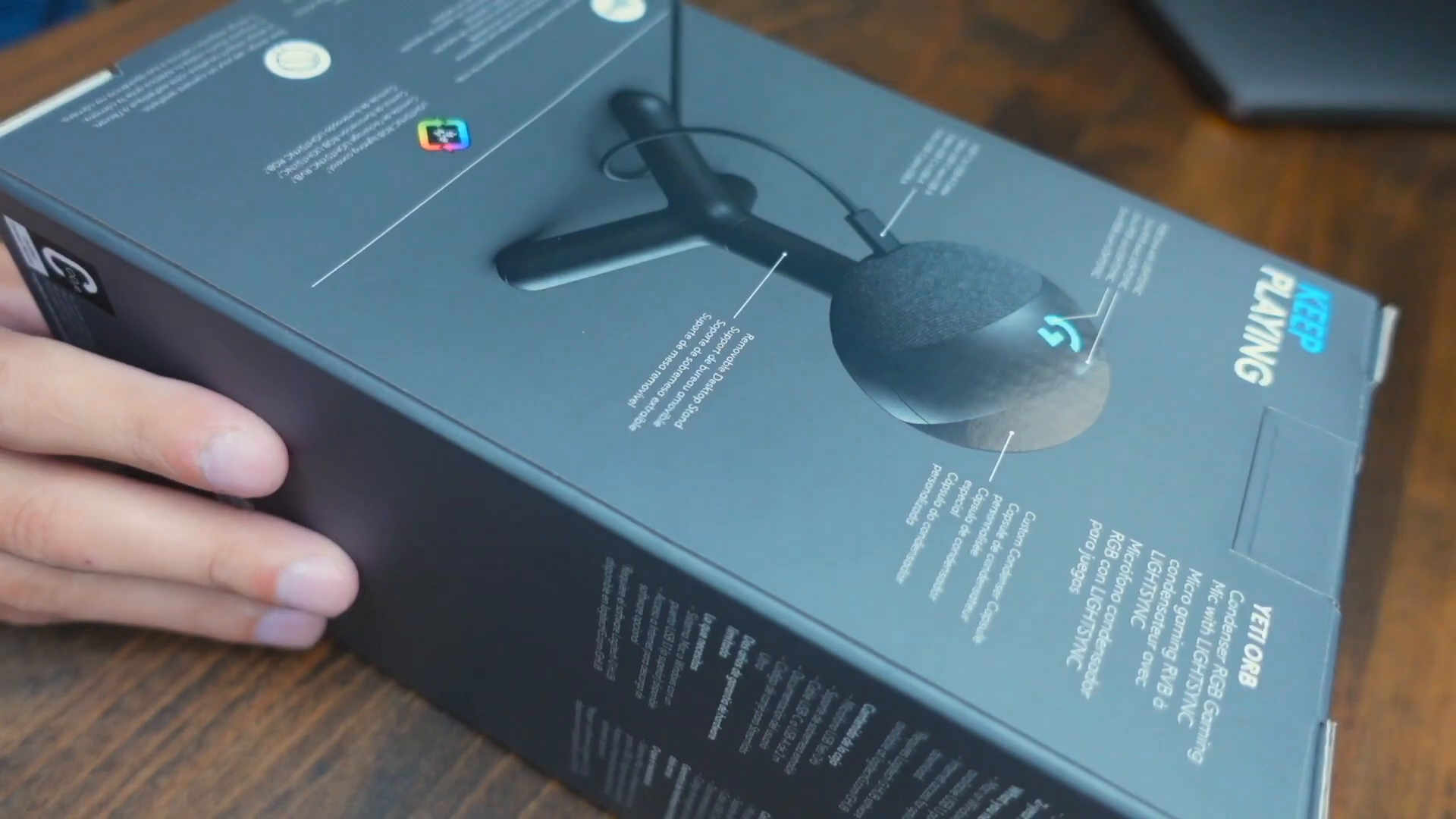 Unboxing the Logitech Yeti Orb microphone