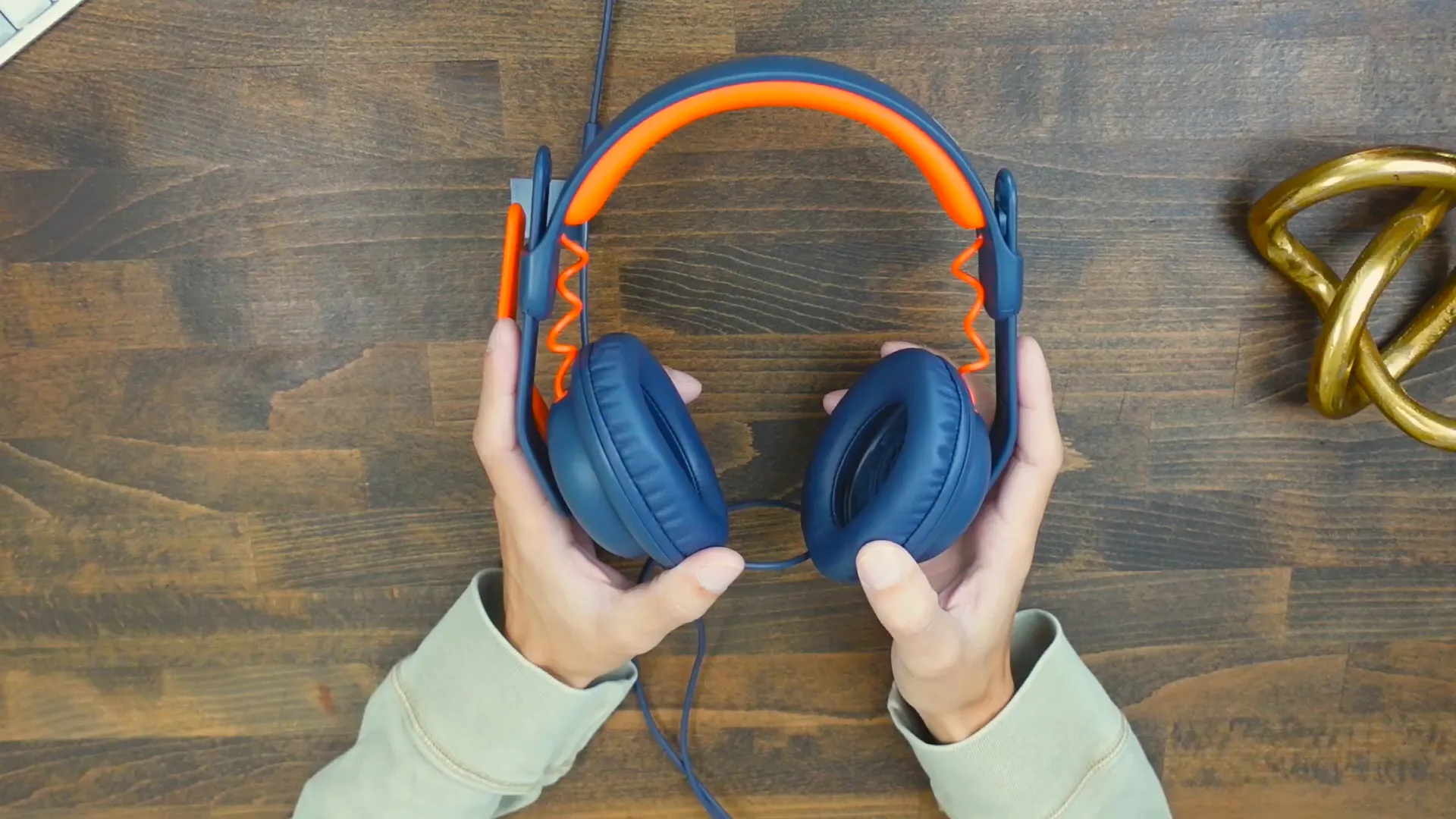 Audio quality testing with the Logitech Zone Learn Headset