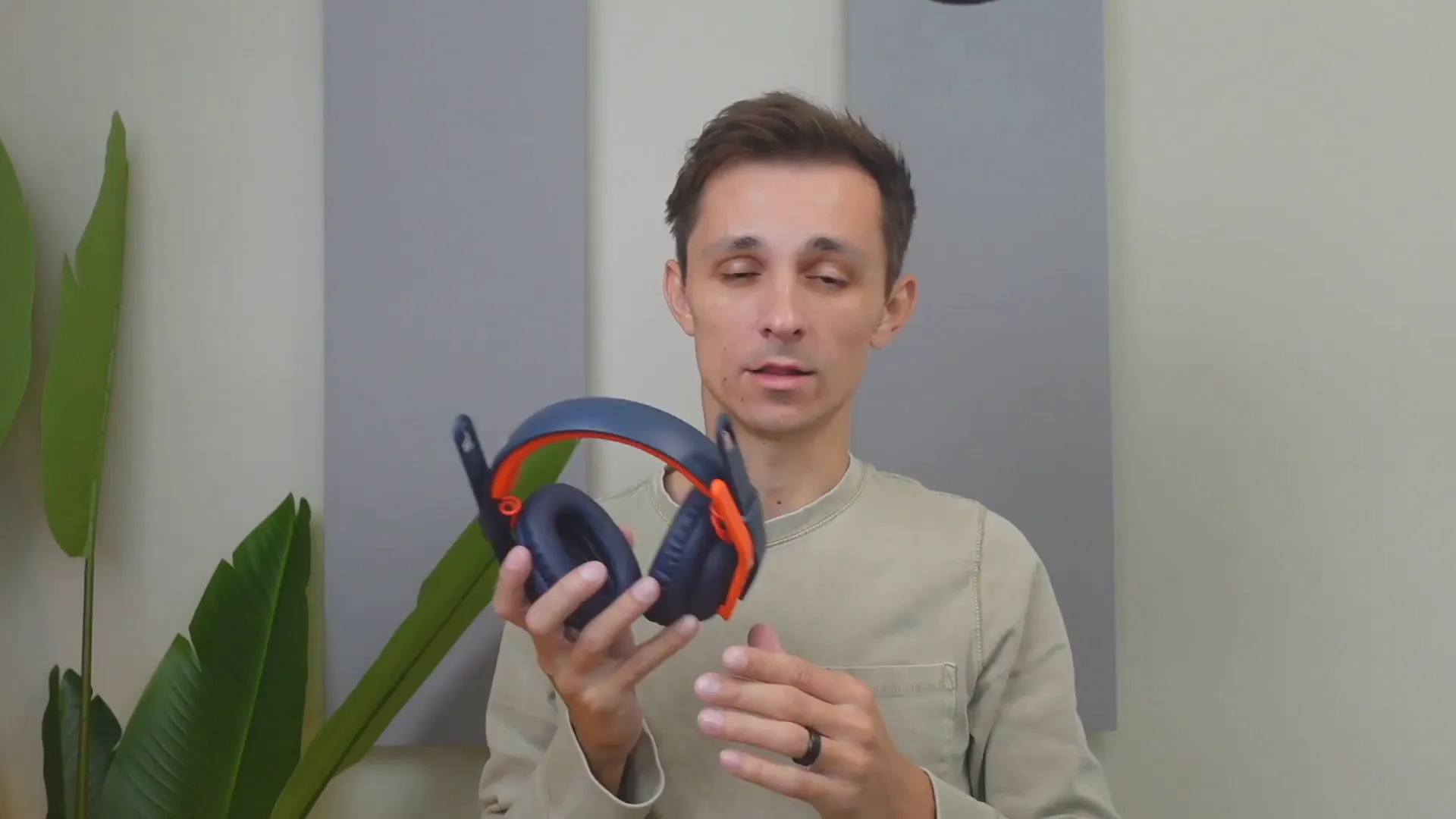 Design of the Logitech Zone Learn Headset
