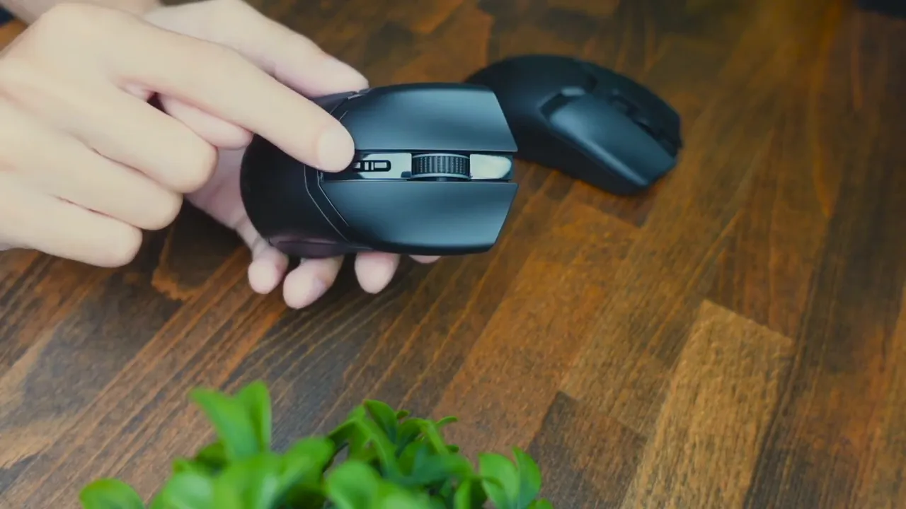 Cobra DPI buttons close-up