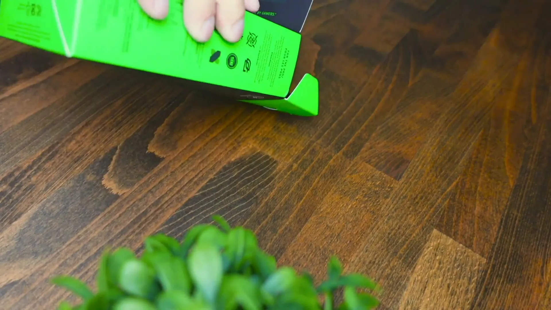 Unboxing the Razer Viper V3 HyperSpeed