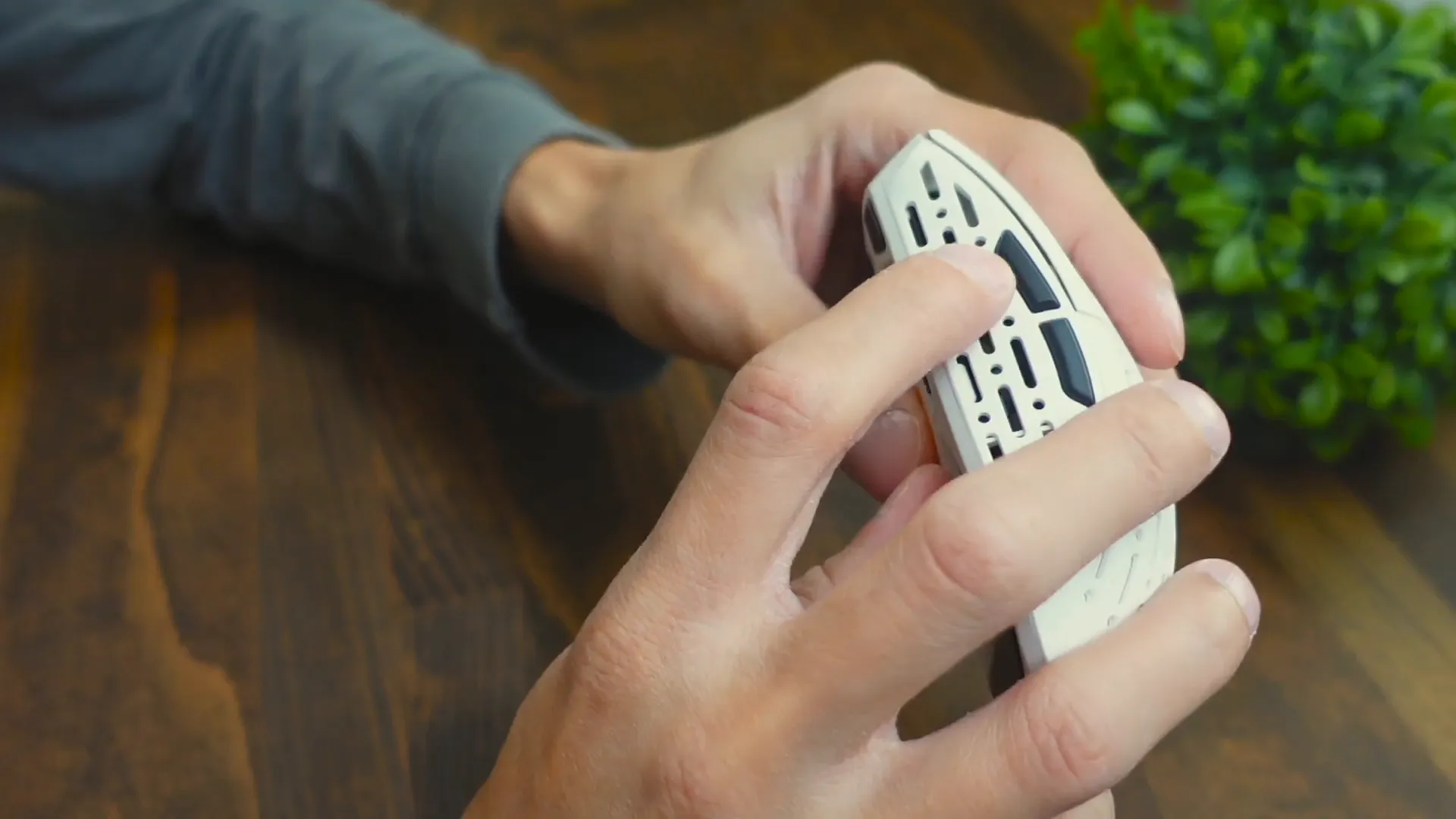 Click test and scroll wheel feel