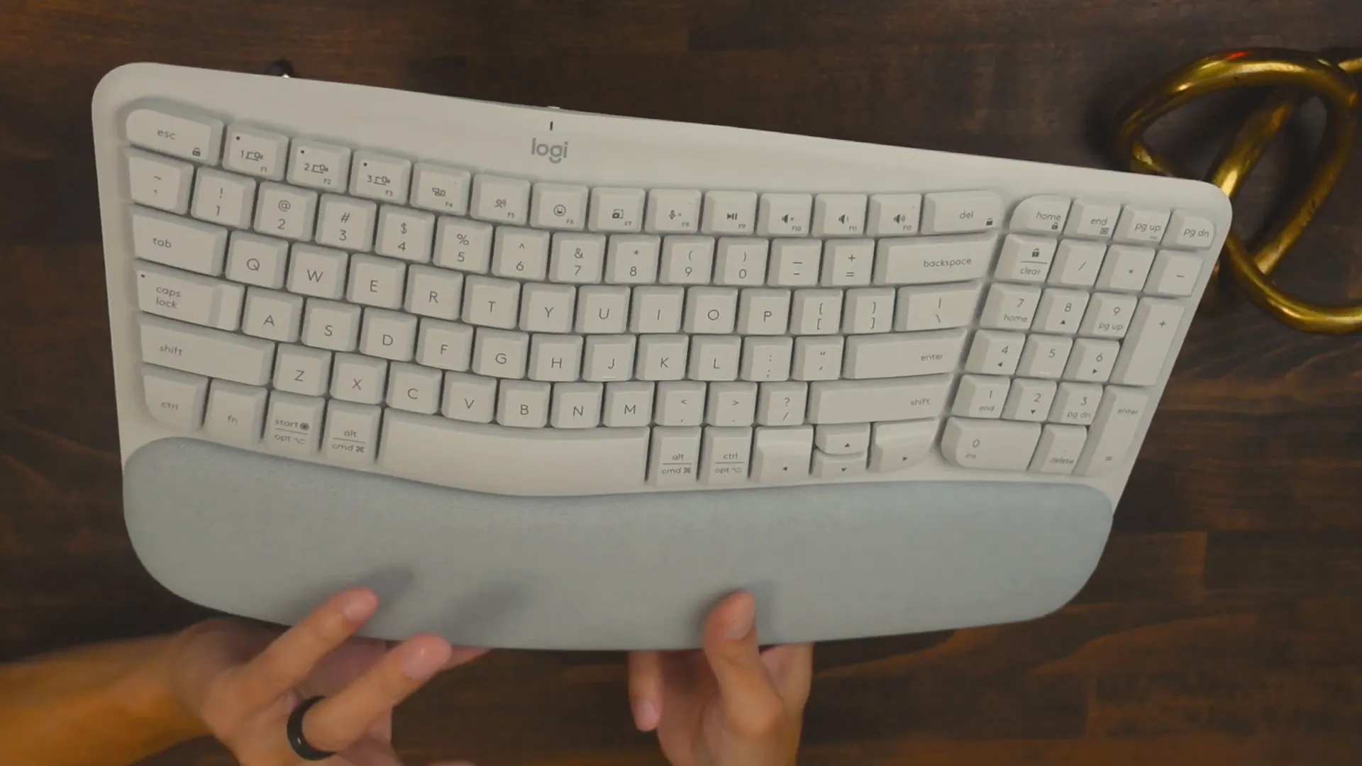 Build quality of the Logitech Wave Keys
