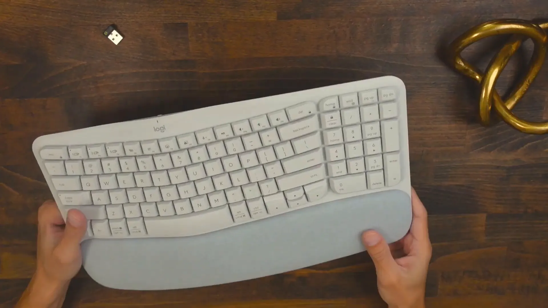 First impressions of the Logitech Wave Keys