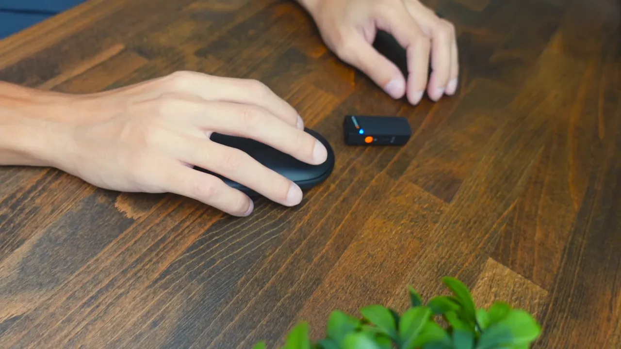 Demonstration of the Pebble Mouse 2's ultra-silent click
