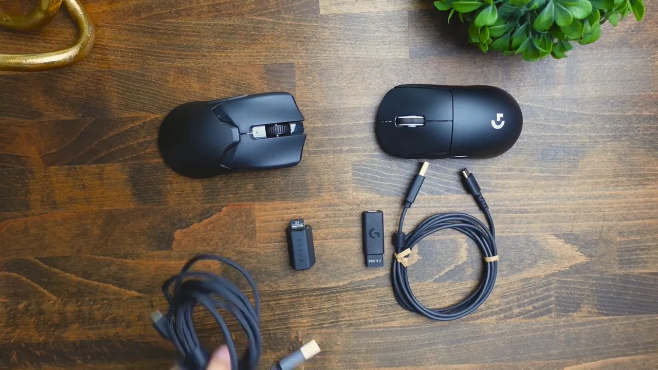 Razer braided cable versus Logitech silicone cable laid out