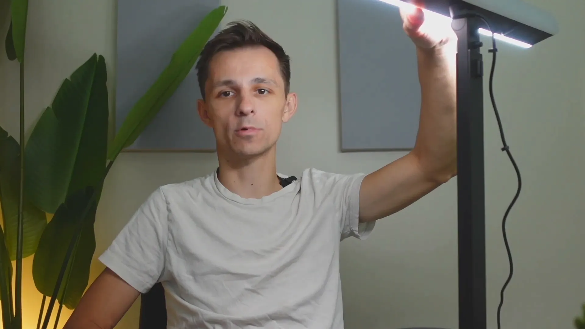 Light performance test of Logitech G Litra Beam LX