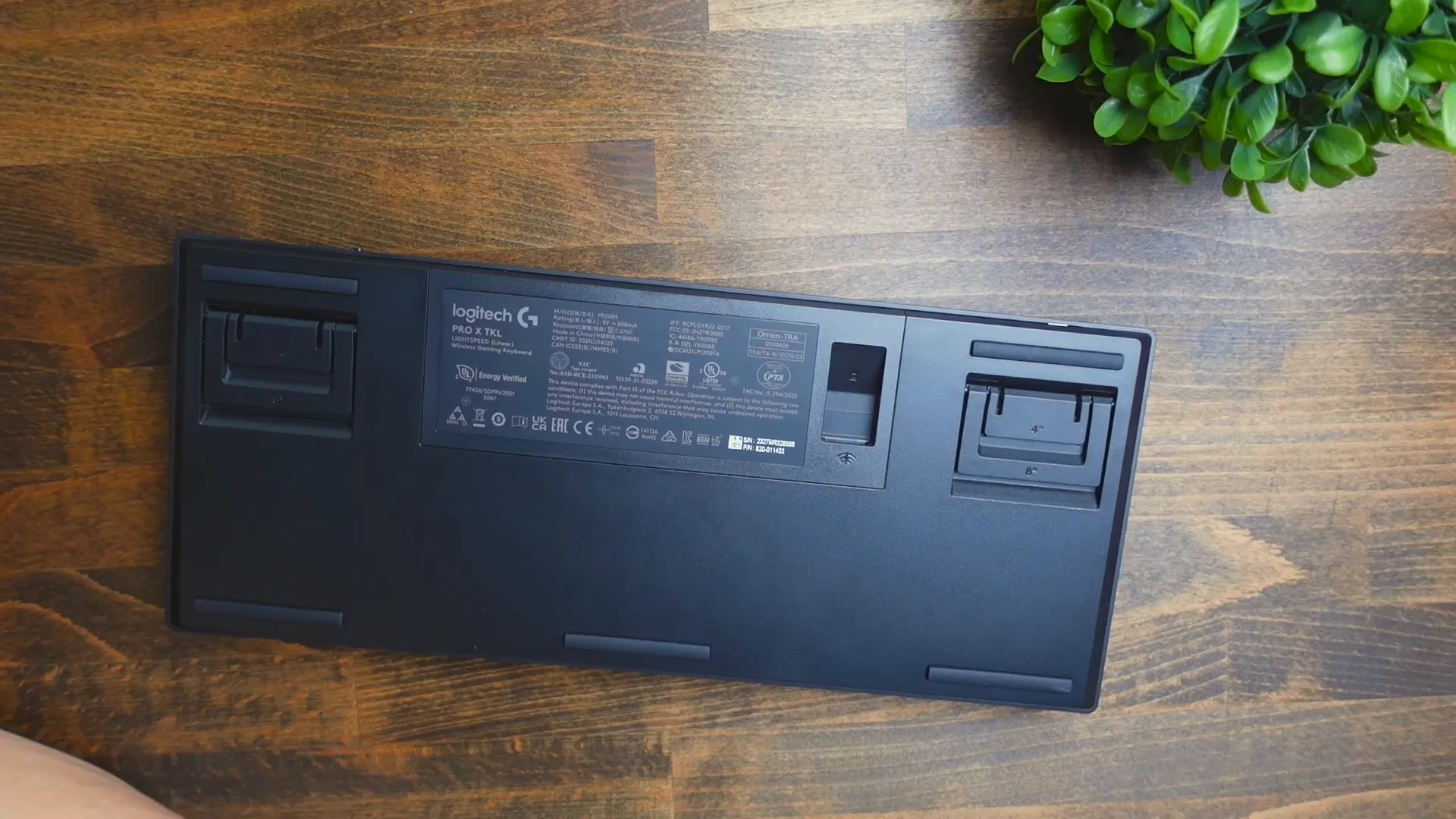 Design and Build Quality of Logitech GPRO X TKL Keyboard
