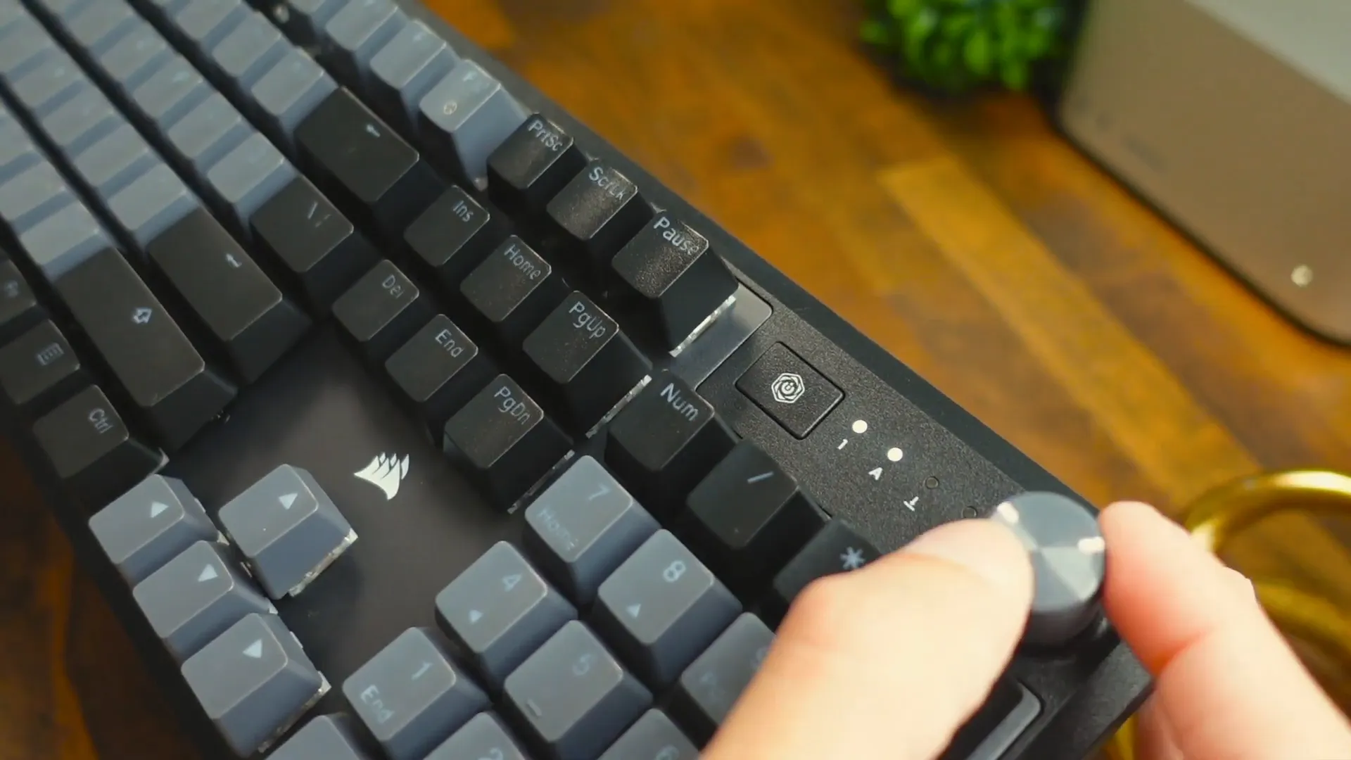 Corsair K70 CORE Media Controls