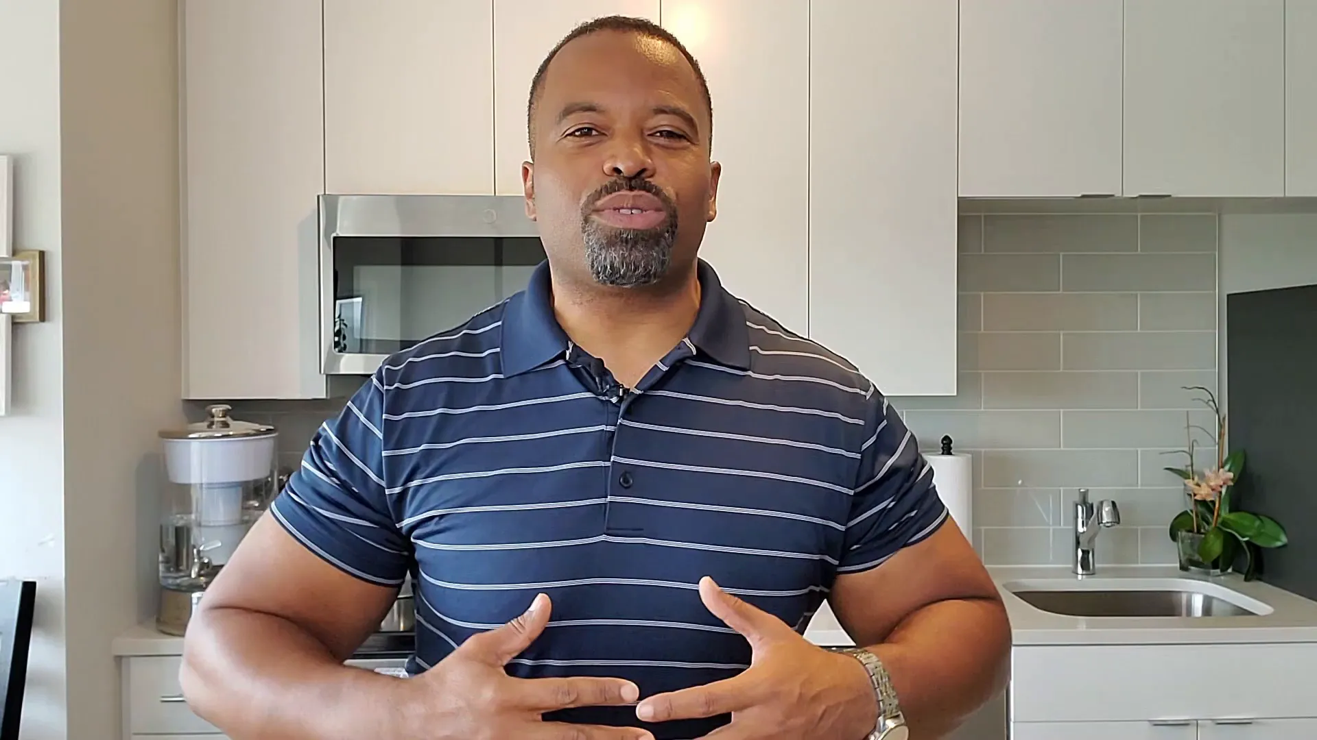 Brian introducing the importance of blood flow for sexual health