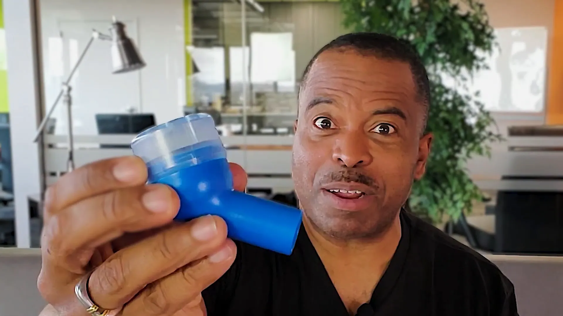 Demonstration of flutter valve therapy device