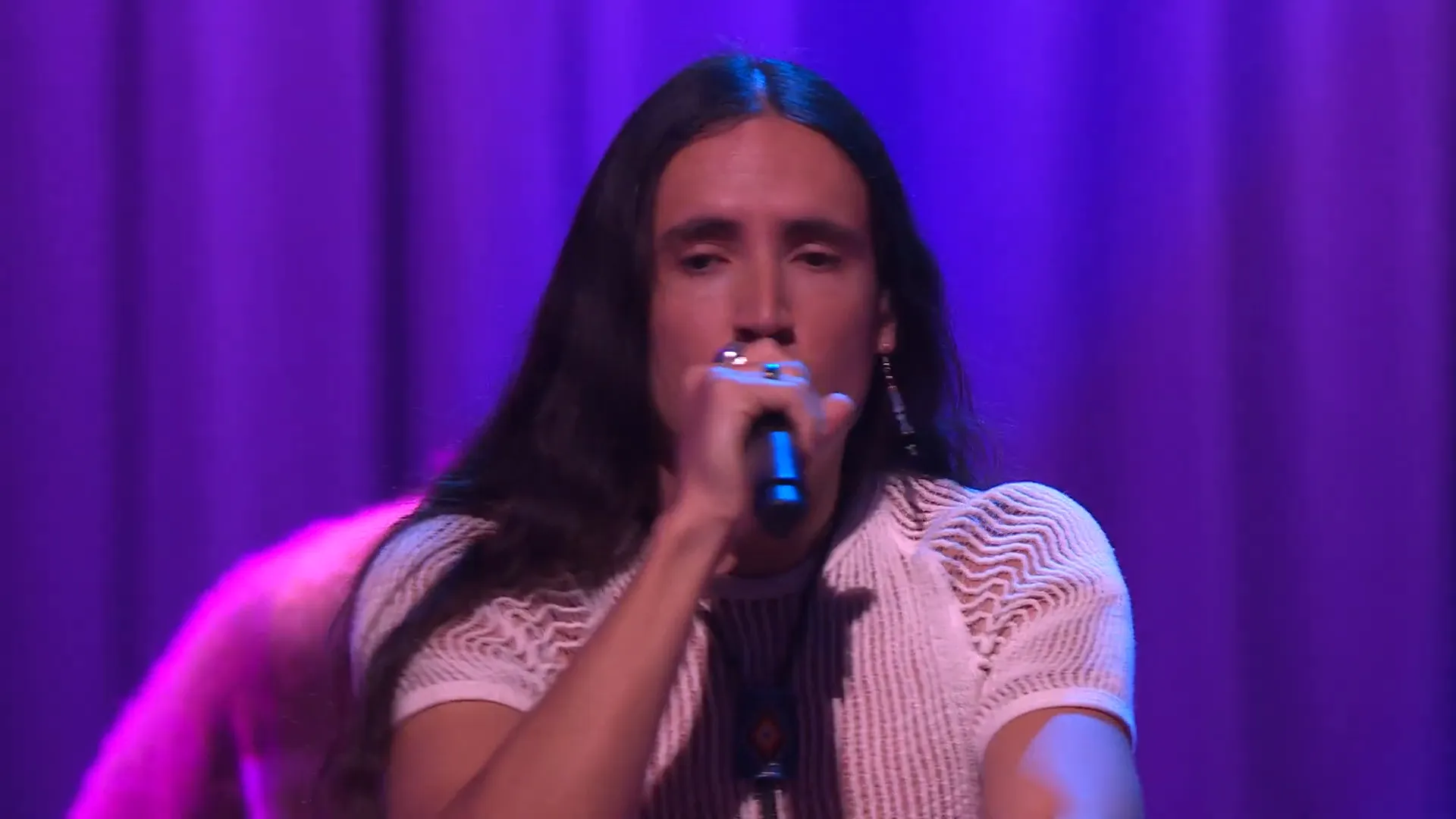 Xiuhtezcatl reflects on nostalgia and relationships in 'Veils'