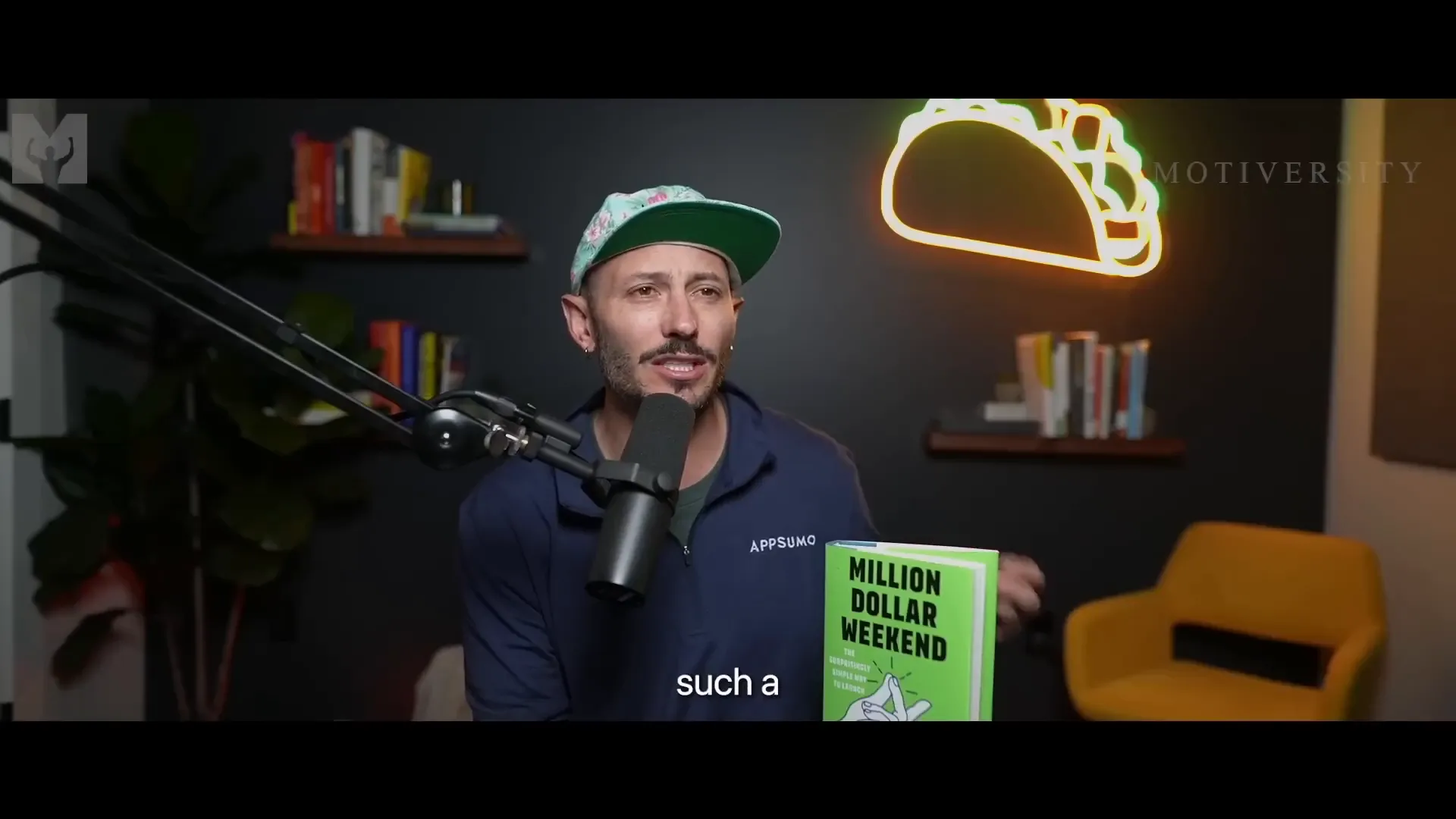 E-commerce founder using GFunnel to build funnels and community engagement
