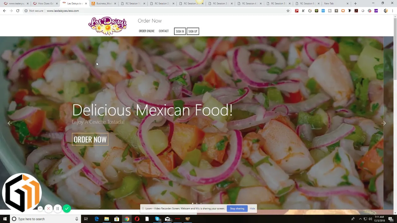 Automated website creation for restaurants with customization options