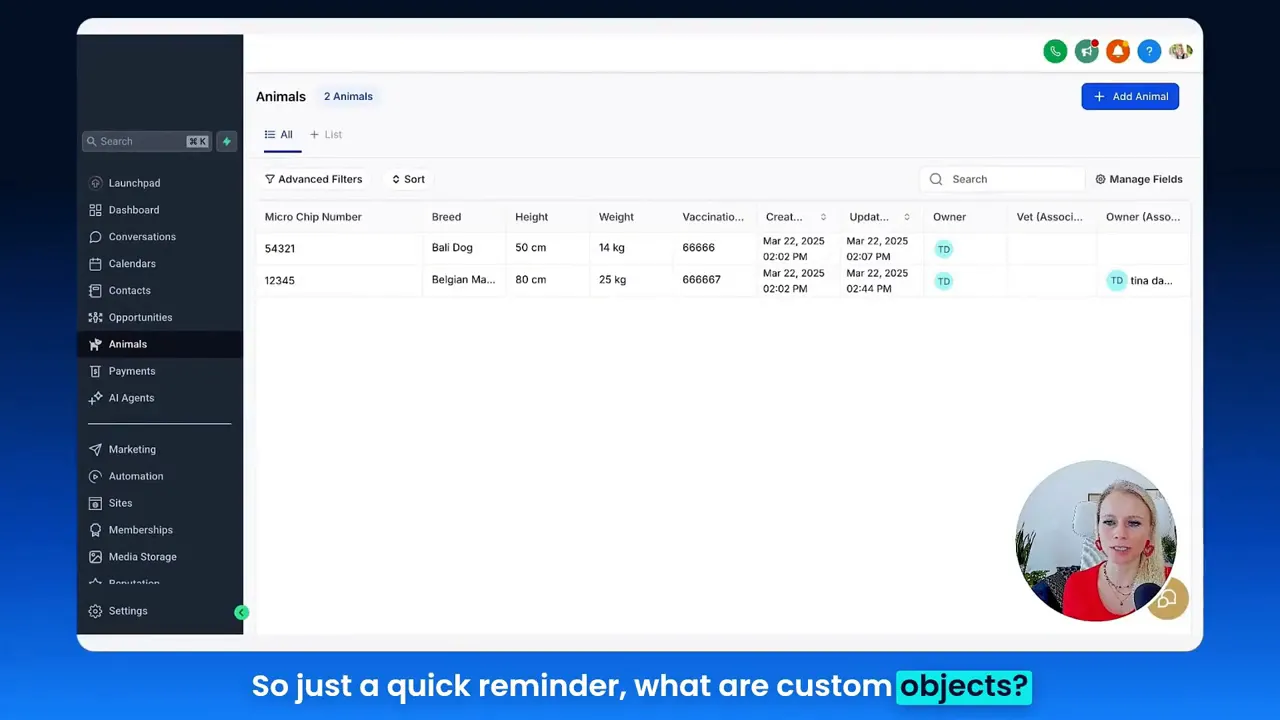 Custom object list showing animals in a zoo example for data structures