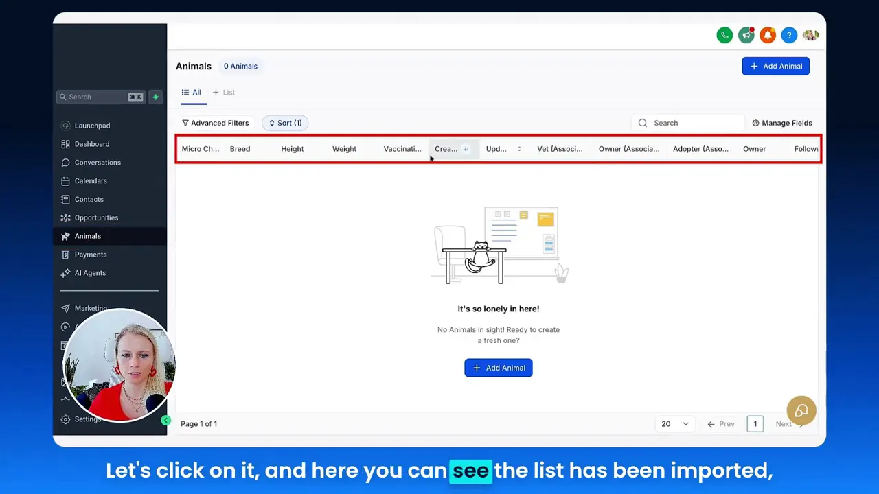 Imported custom object list showing fields like microchip, breed, height and associated contacts