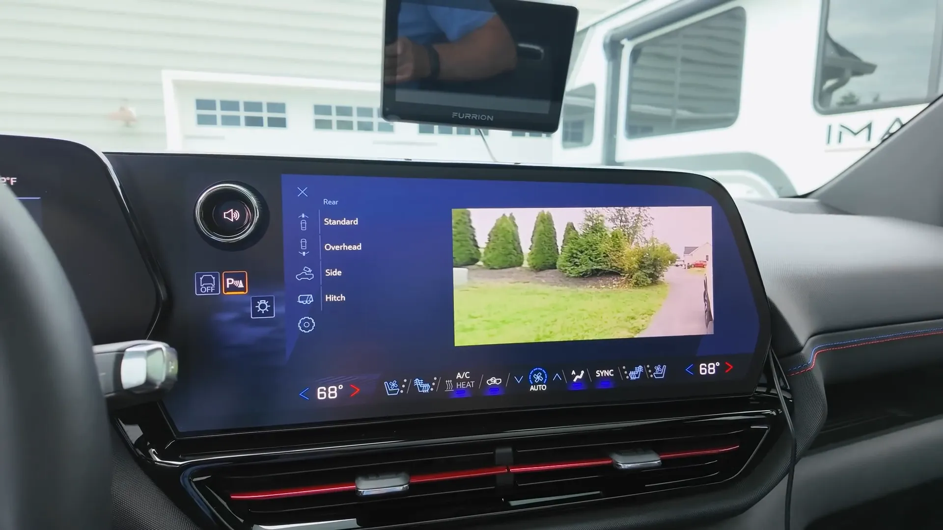 Blind spot camera popping up when left turn signal is on