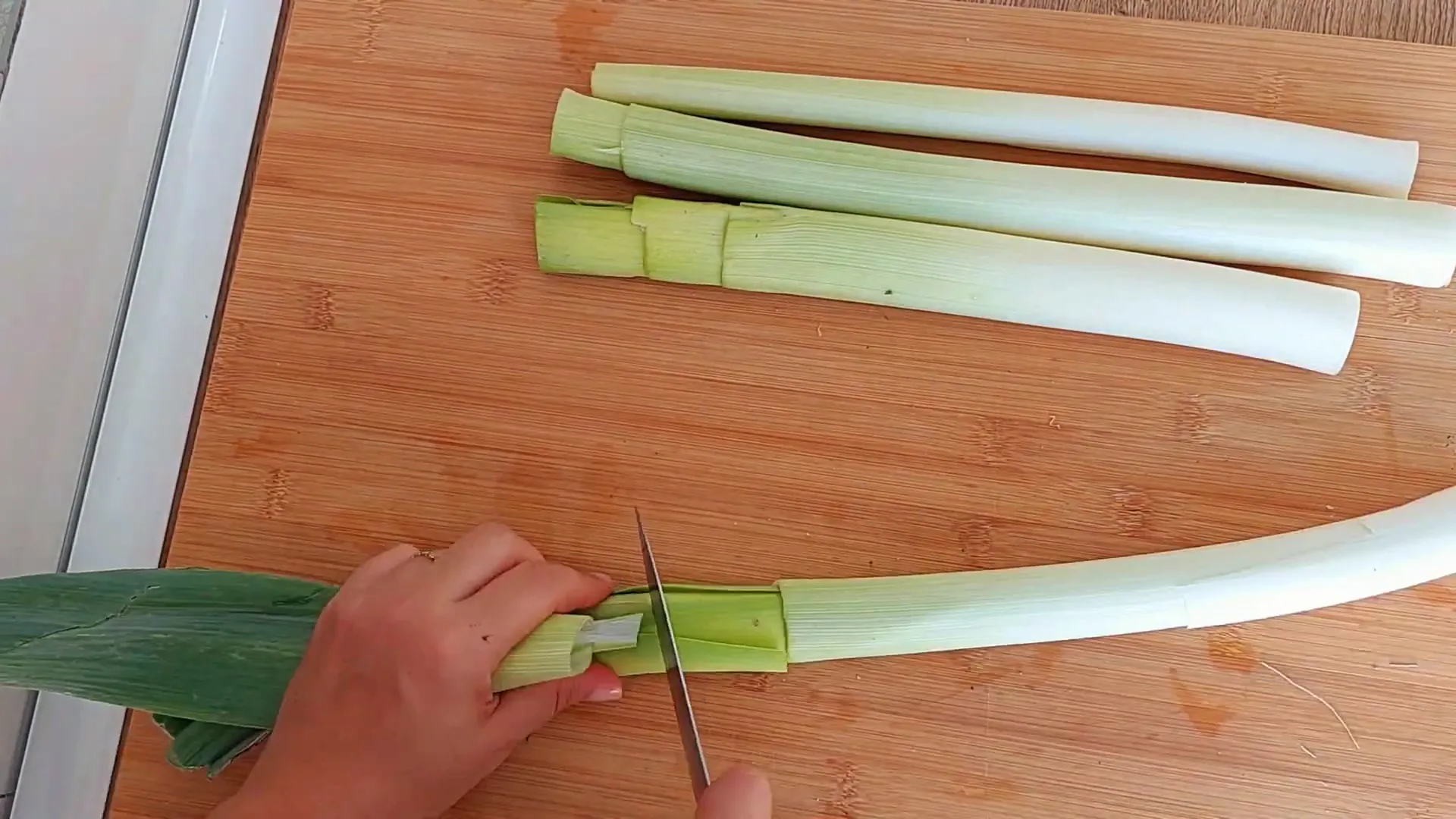 Ingredientes para la tortilla de puerros