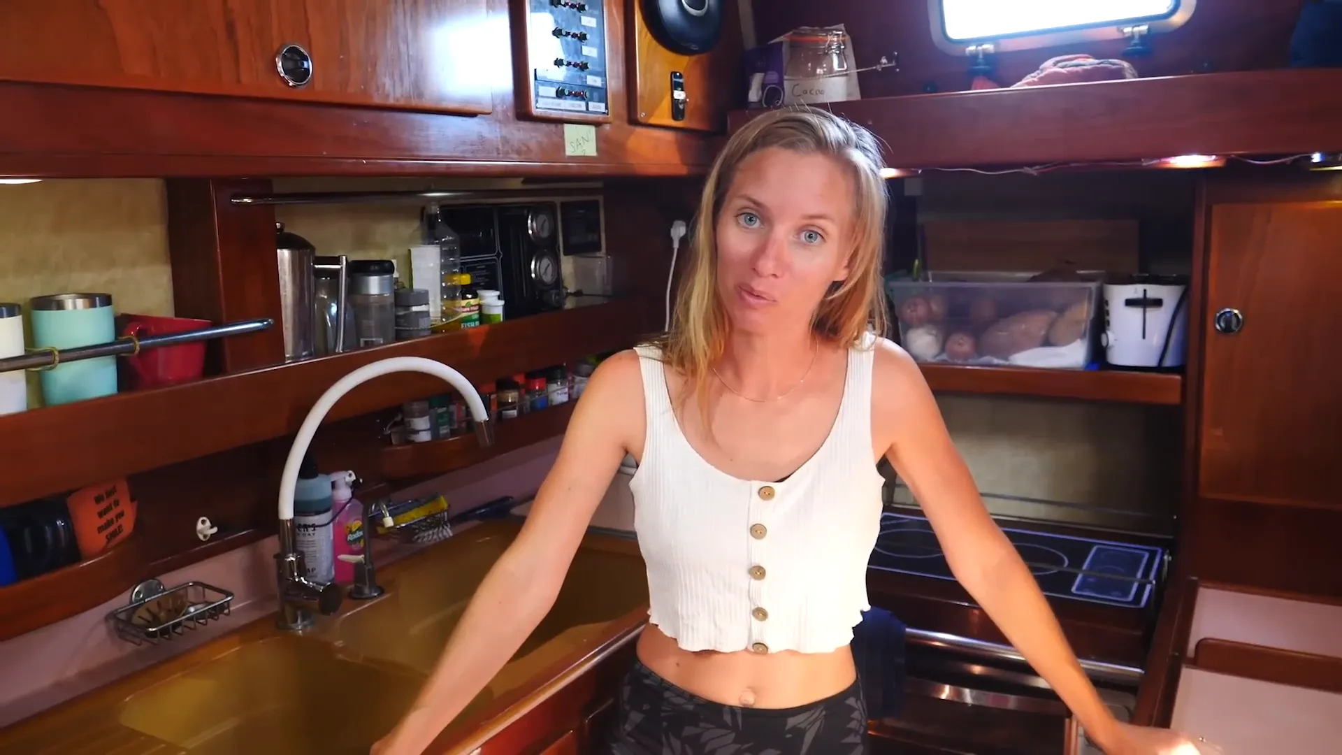 The kitchen on SV Delos