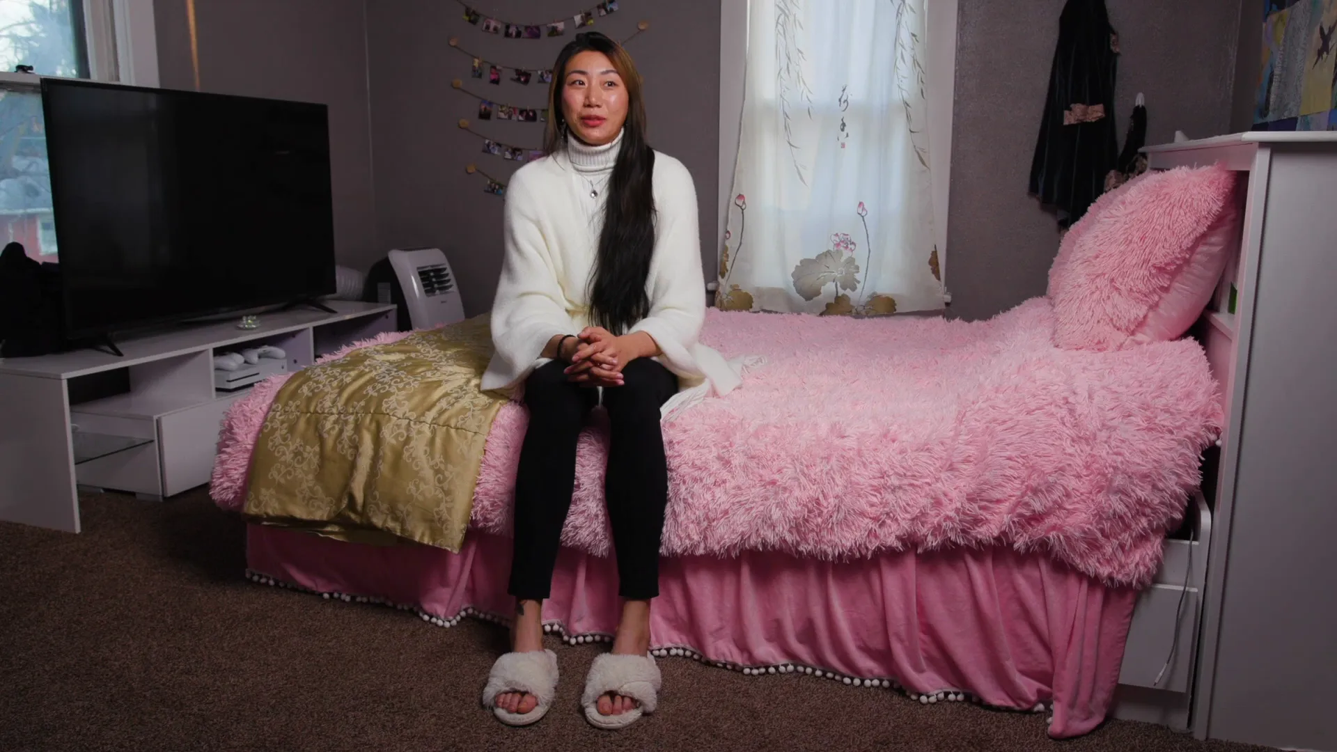 Miyuki discussing her wedding dress needs.