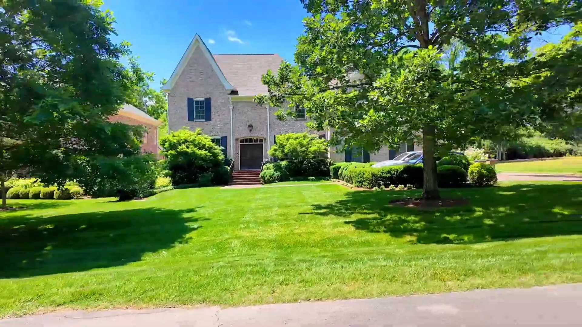 Sprawling home on large lot in West Meade with mature trees