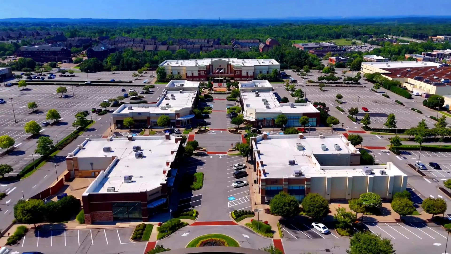 Shopping and dining at The Shops at Providence, Mount Juliet