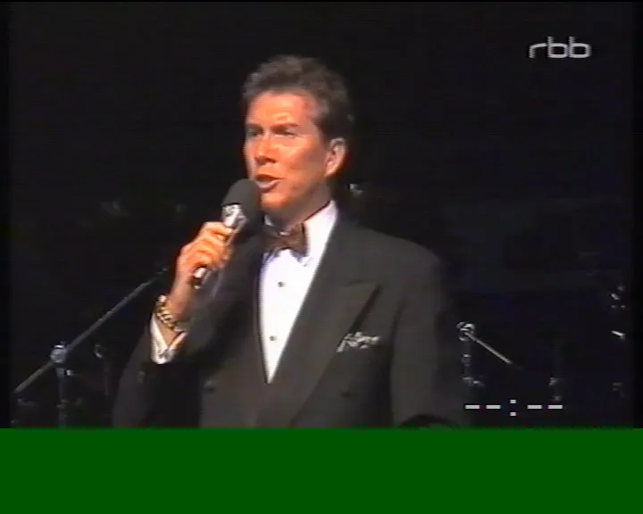 Featured image for the blog, "Video12 - En musikalisk resa genom tyska showprogram"