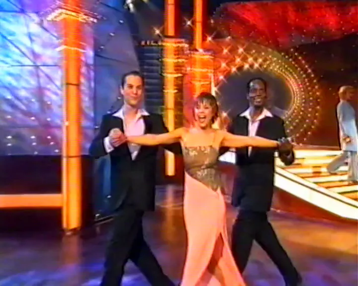 Francine Jordi med det nya tyska TV-ballettet