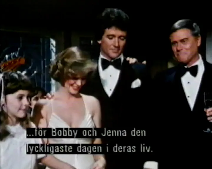 Skål för Bobby och Jenna på festen