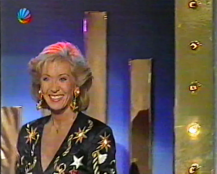 Mireille Mathieu presenteras i Goldene Schlager Parade