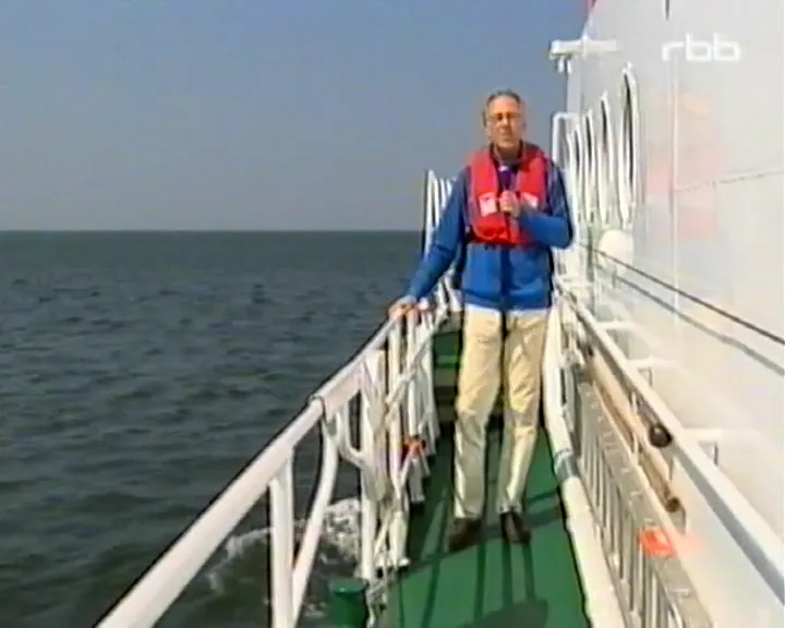 Seenotrettungskreuzer Bernhard Gruben på havet