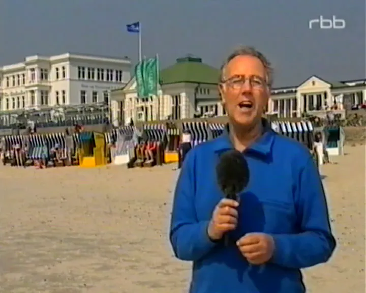 Stranden på Norderney med representativa byggnader